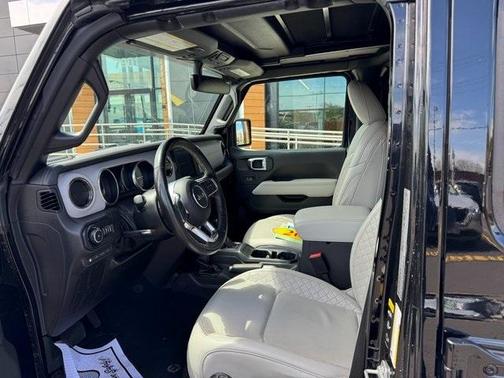 2022 Jeep Wrangler Unlimited 4xe Sahara
