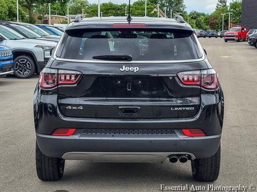Diamond Black 2022 Jeep Compass Limited