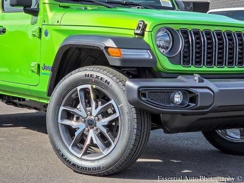 2025 Jeep Wrangler 4xe Sport