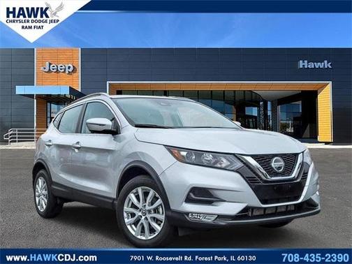 2022 Nissan Rogue Sport SV