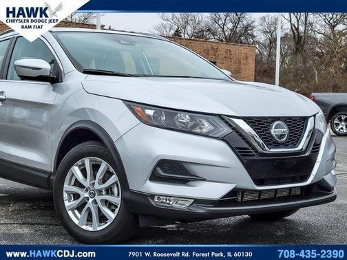 2022 Nissan Rogue Sport SV