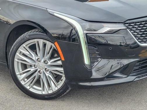 2024 Cadillac CT4 Premium Luxury