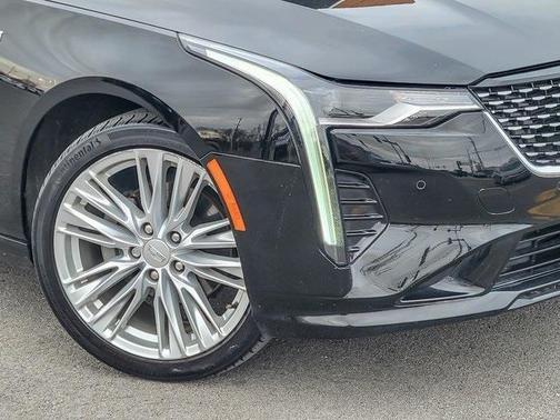 2024 Cadillac CT4 Premium Luxury