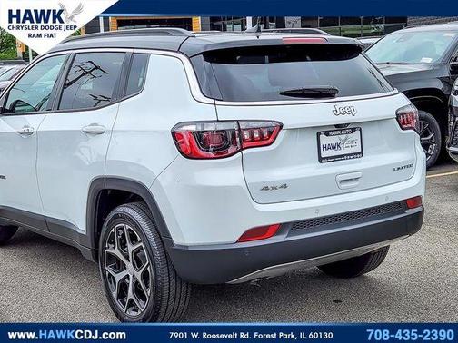 Bright White Clearcoat 2024 Jeep Compass Limited