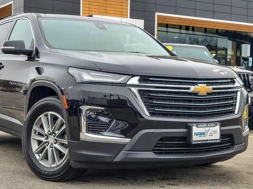 2023 Chevrolet Traverse LT Leather