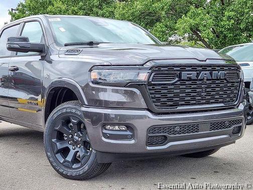 Granite Crystal Clearcoat Metallic 2026 RAM 1500 Big Horn/Lone Star