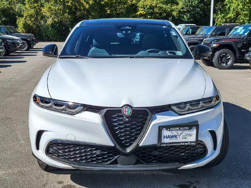 Alfa White 2024 Alfa Romeo Tonale Veloce