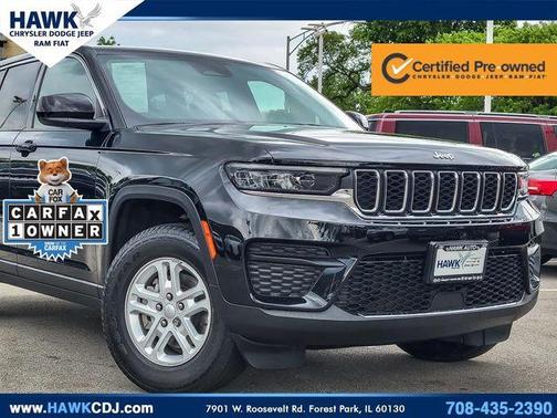 Diamond Black 2023 Jeep Grand Cherokee Laredo