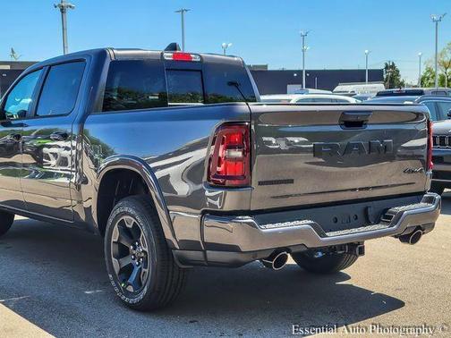 Granite Crystal Clearcoat Metallic 2026 RAM 1500 Big Horn/Lone Star