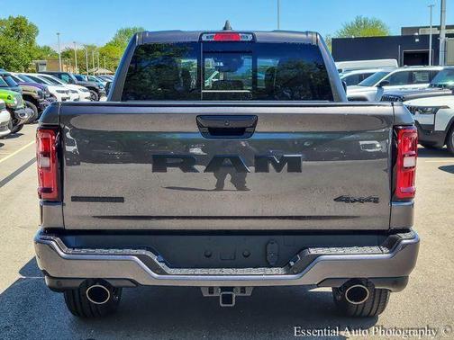 Granite Crystal Clearcoat Metallic 2026 RAM 1500 Big Horn/Lone Star