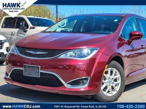 2020 Chrysler Pacifica Touring