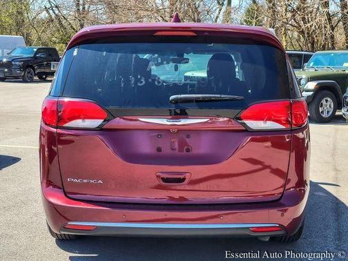 Velvet Red Pearlcoat 2020 Chrysler Pacifica Touring