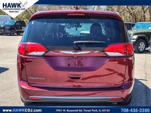 2020 Chrysler Pacifica Touring