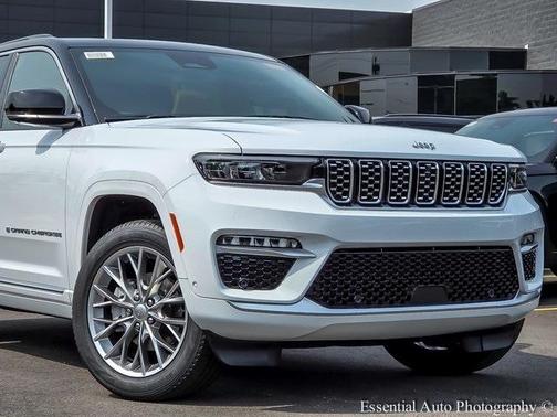 2025 Jeep Grand Cherokee Summit