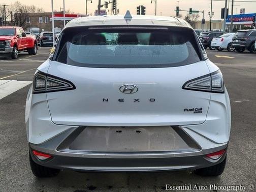 2021 Hyundai NEXO Blue