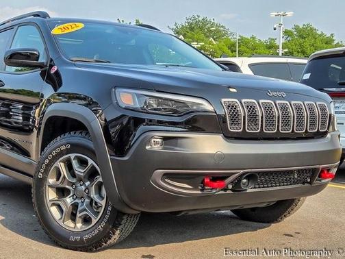 2022 Jeep Cherokee Trailhawk