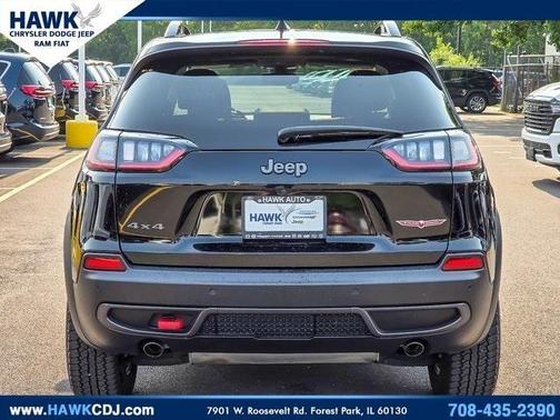 2022 Jeep Cherokee Trailhawk