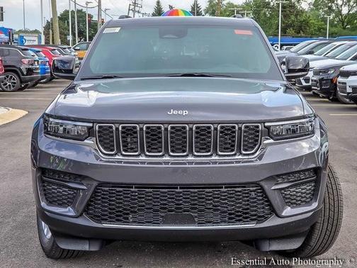 2025 Jeep Grand Cherokee Laredo X