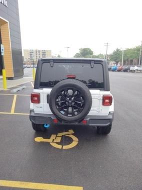 2022 Jeep Wrangler Unlimited 4xe Sahara