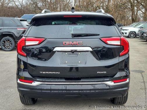 2023 GMC Terrain SLT
