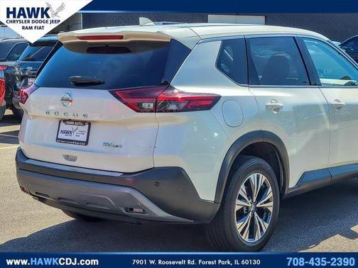 White 2021 Nissan Rogue SV