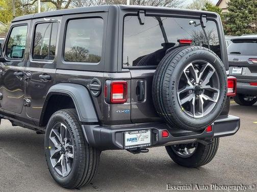 2025 Jeep Wrangler 4xe Sport