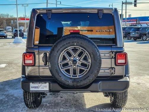 Granite Crystal Clearcoat Metallic 2026 Jeep Wrangler Sport