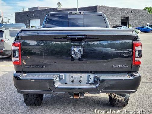 Diamond Black 2022 RAM 2500 Limited