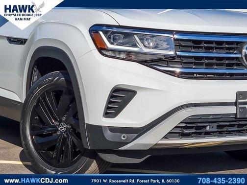 2022 Volkswagen Atlas Cross Sport 2.0T SE w/Technology