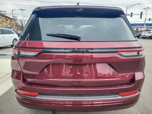 Velvet Red Pearlcoat 2026 Jeep Grand Cherokee Limited