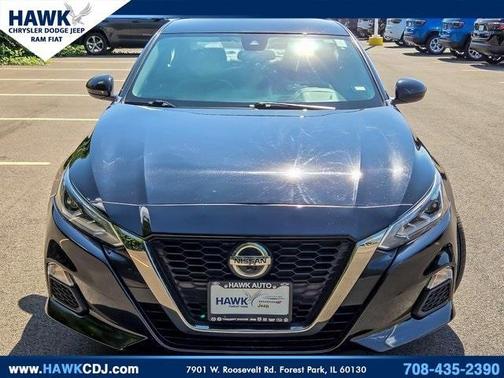 2022 Nissan Altima 2.5 SR