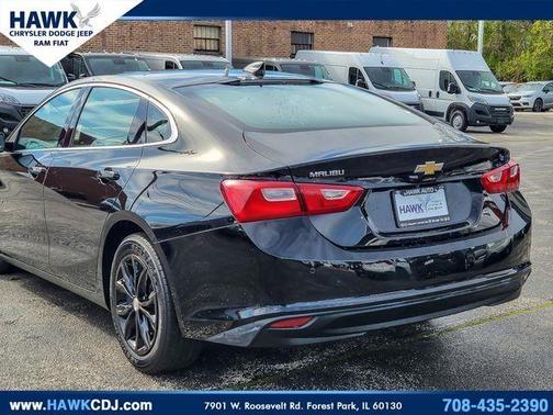 Mosaic Black Metallic 2024 Chevrolet Malibu LT