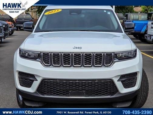 2023 Jeep Grand Cherokee Laredo