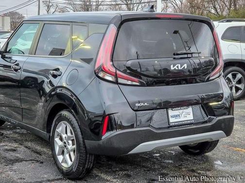 2023 Kia Soul LX