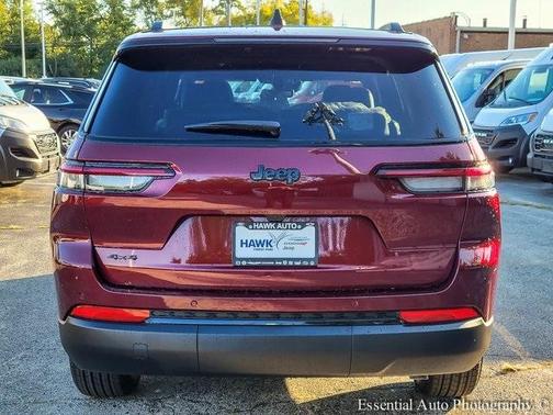 2025 Jeep Grand Cherokee L Laredo