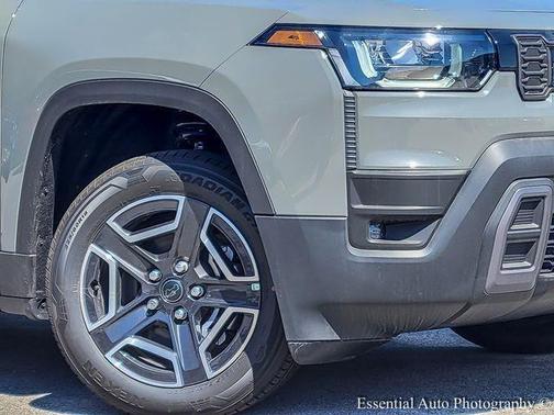 Sting Gray Clearcoat 2026 Jeep Cherokee LAREDO/LIMITED