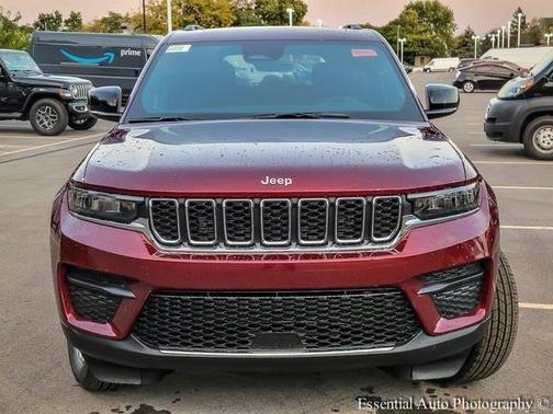 2025 Jeep Grand Cherokee Laredo X