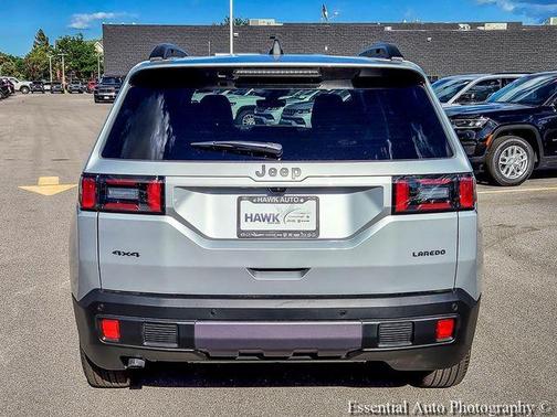 Silver Zynith Clearcoat 2026 Jeep Cherokee LAREDO/LIMITED