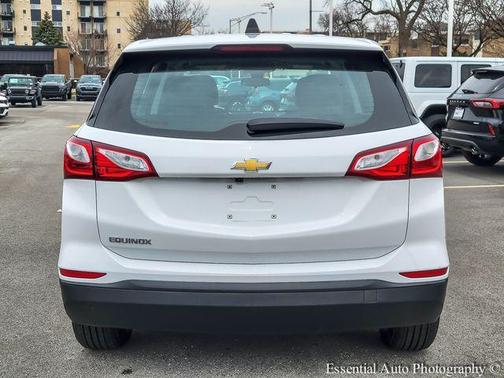 Summit White 2021 Chevrolet Equinox LS