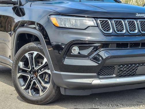 Diamond Black 2023 Jeep Compass Limited