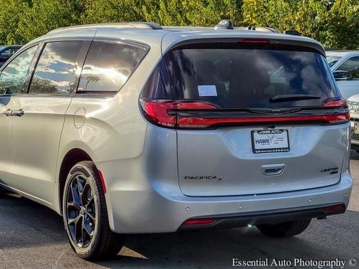 2026 Chrysler Pacifica Limited