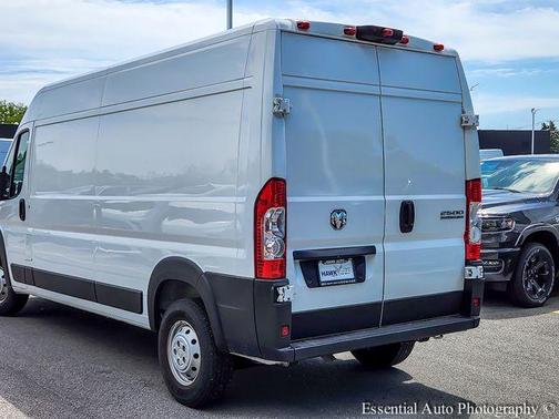 Bright White Clearcoat 2023 RAM ProMaster 2500 High Roof