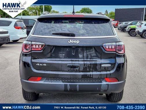 Diamond Black 2023 Jeep Compass Latitude