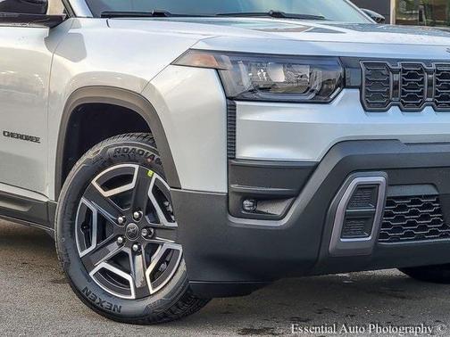 2026 Jeep Cherokee LAREDO/LIMITED