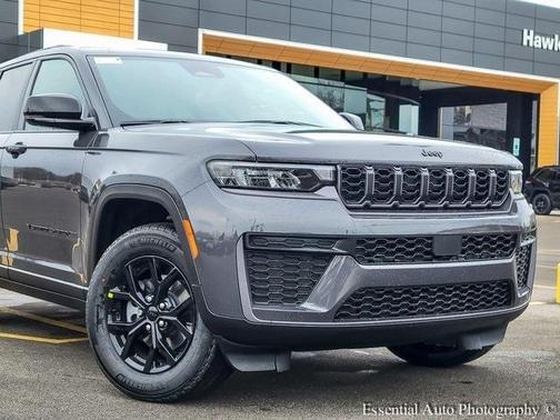 2026 Jeep Grand Cherokee Laredo