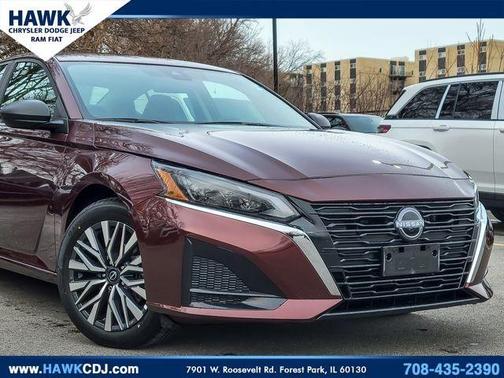 2025 Nissan Altima SV