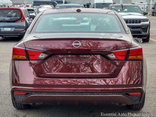 2025 Nissan Altima SV