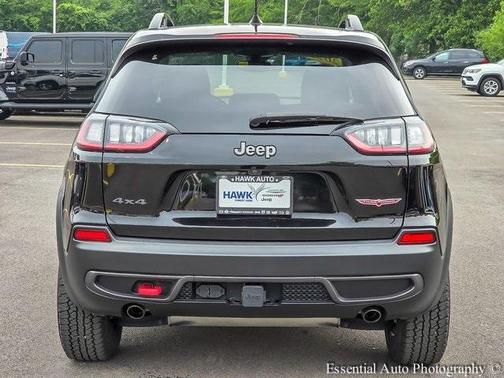 2022 Jeep Cherokee Trailhawk
