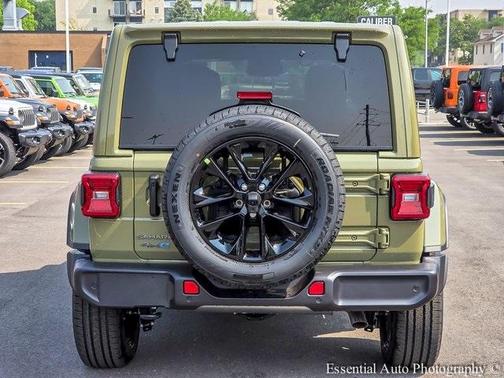 2025 Jeep Wrangler 4xe Sahara