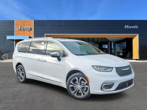 2026 Chrysler Pacifica Pinnacle
